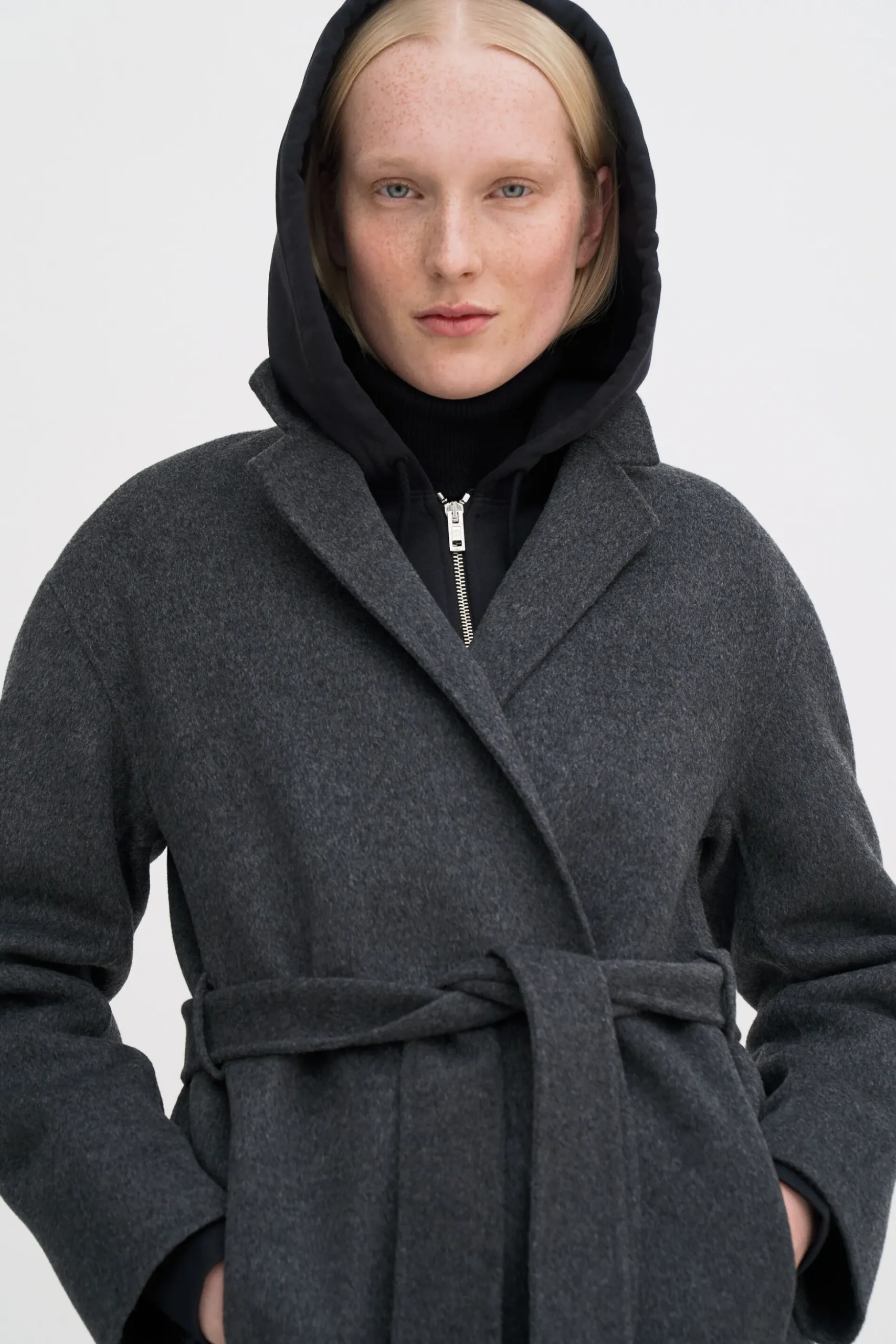 Alexa Coat