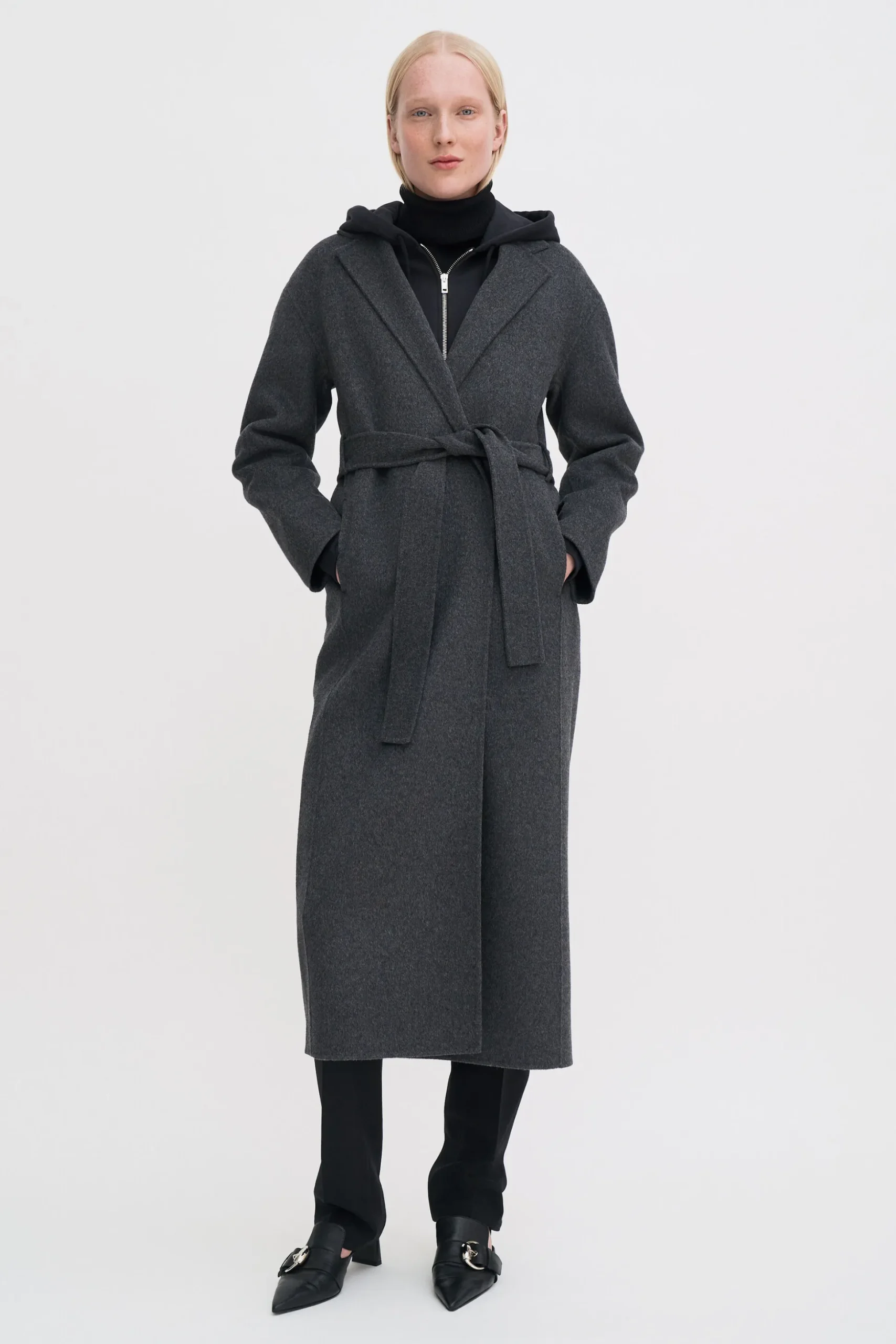 Alexa Coat