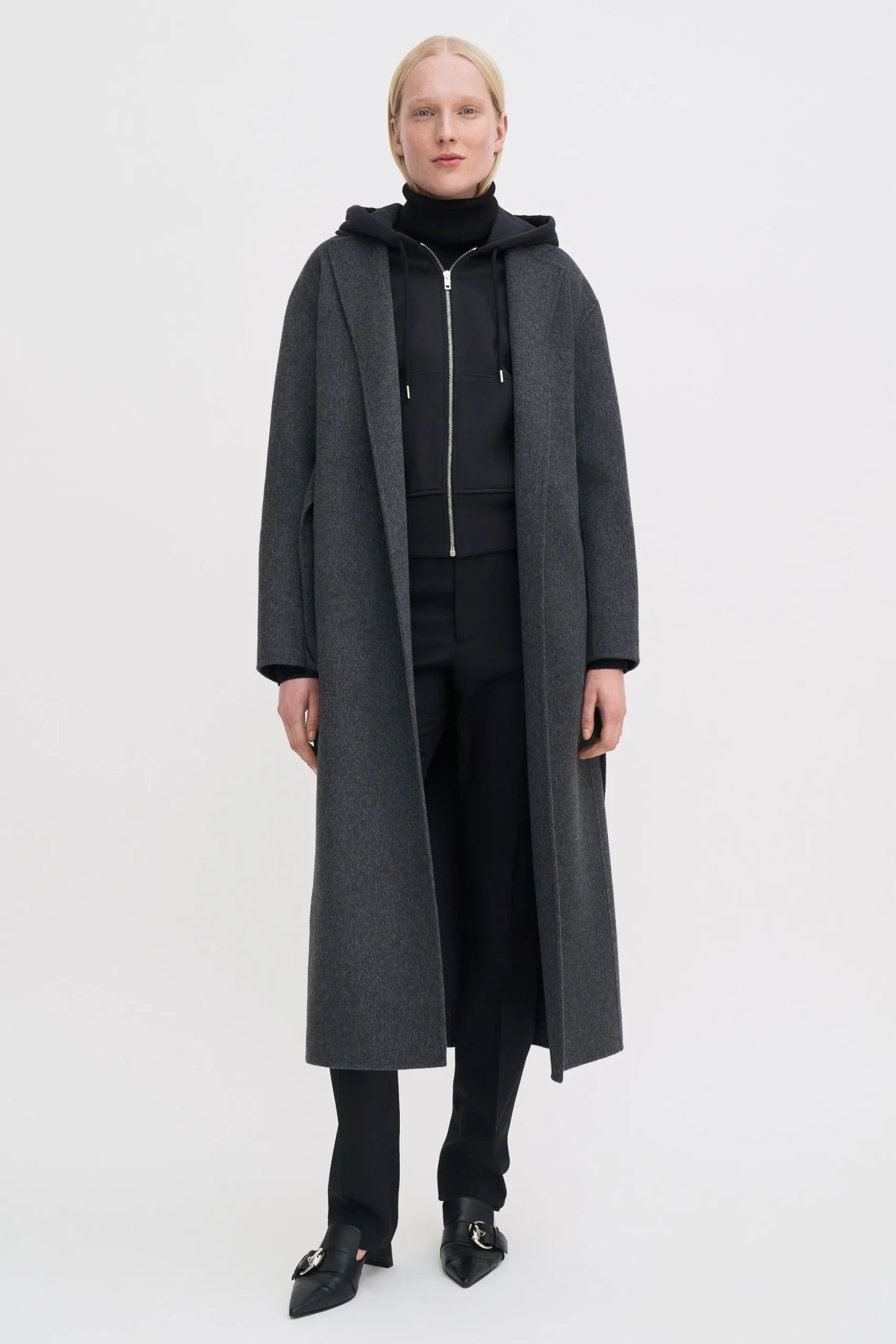 Alexa Coat