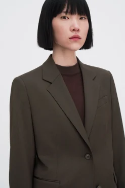Delilah Blazer