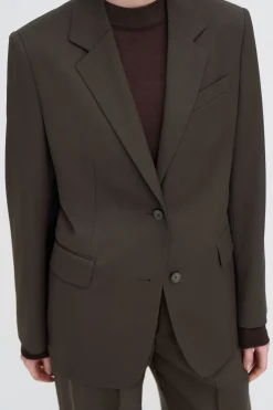 Delilah Blazer