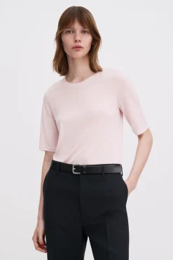 Elena Tee