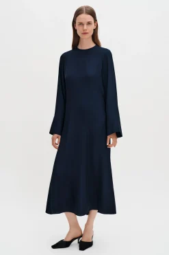 Fluid Raglan Dress