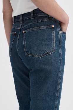 High Waisted Cropped Jeans