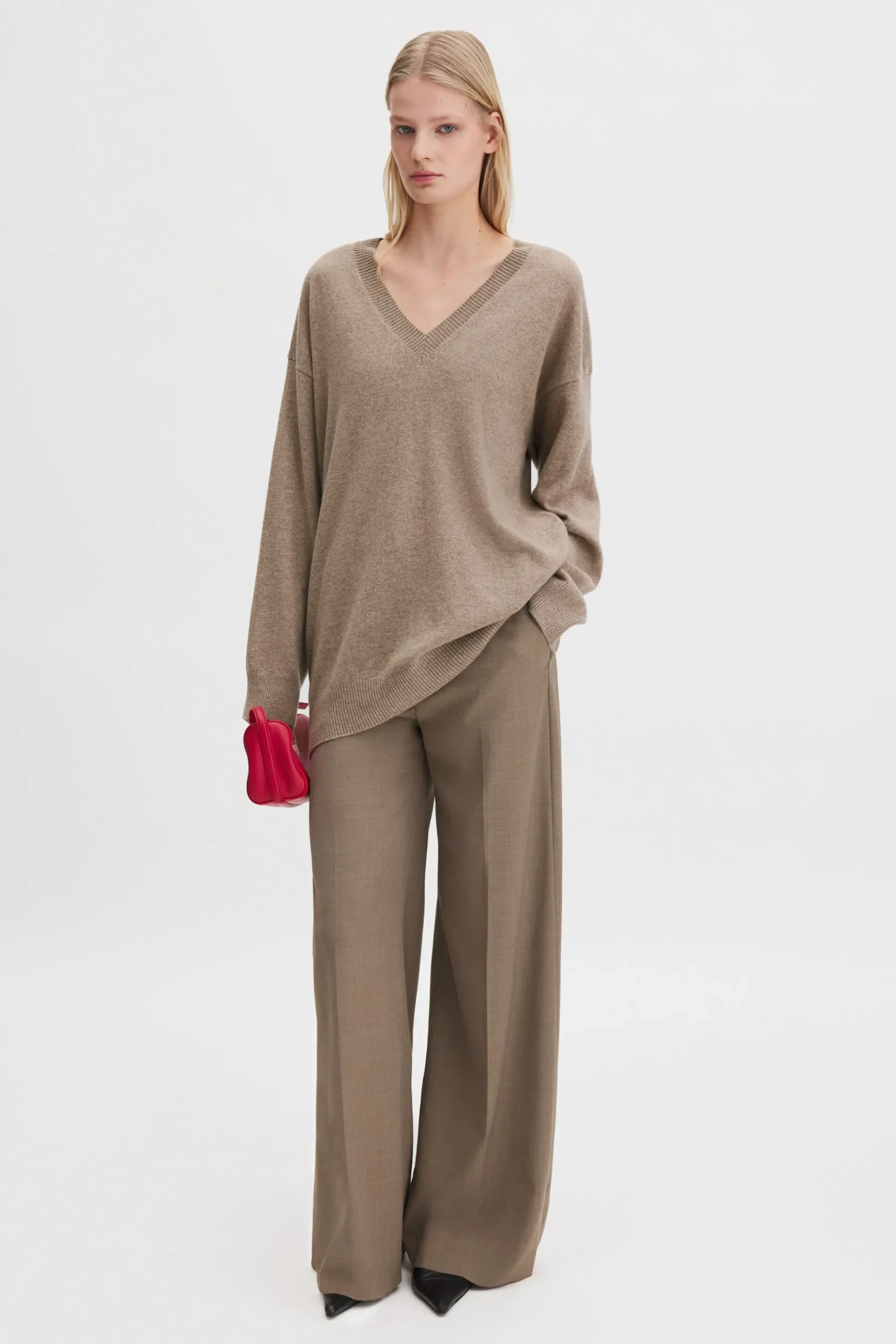 Long V-Neck Cashmere Sweater