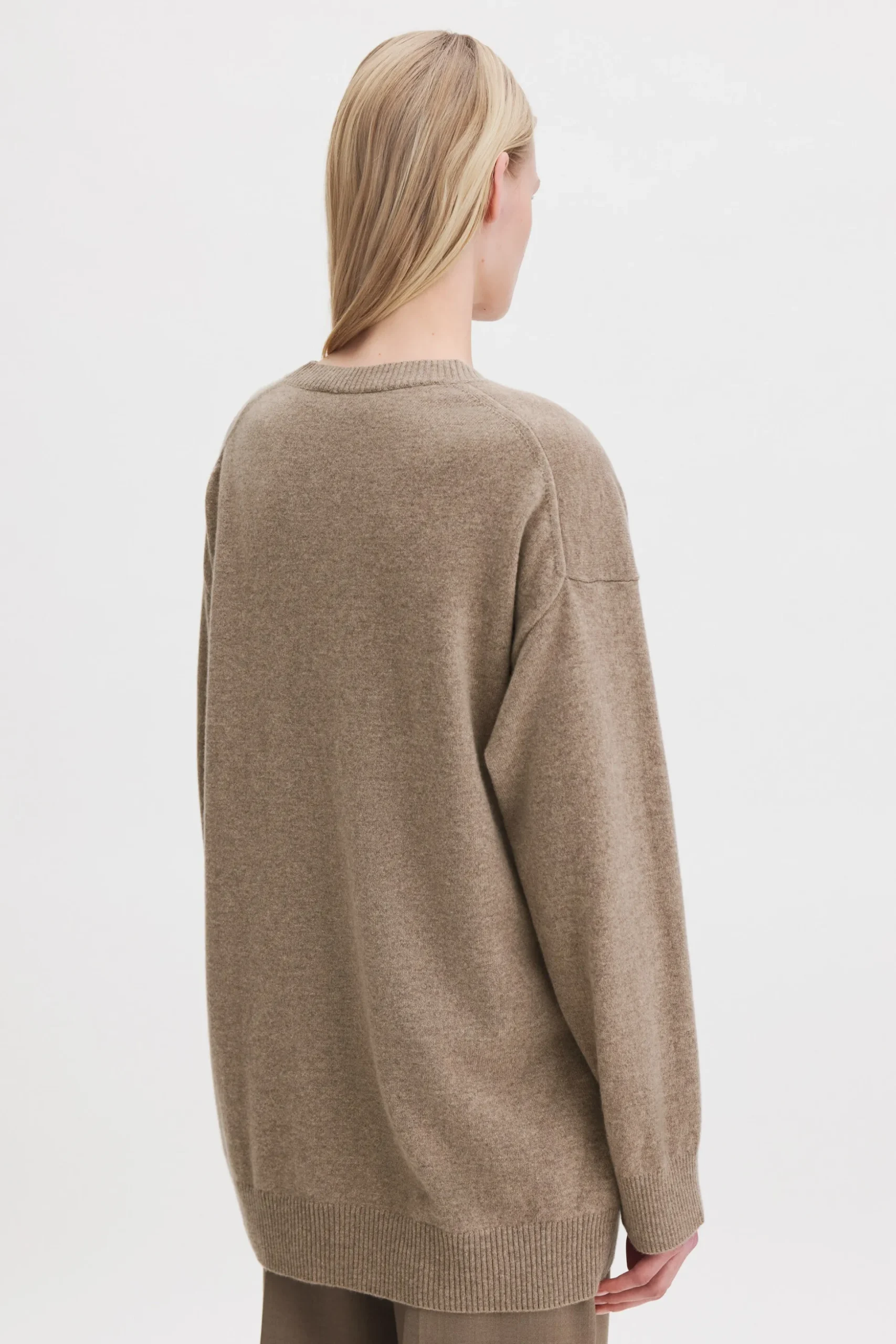 Long V-Neck Cashmere Sweater