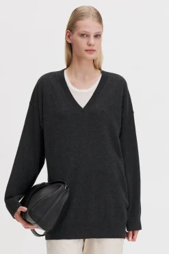 Long V-Neck Cashmere Sweater