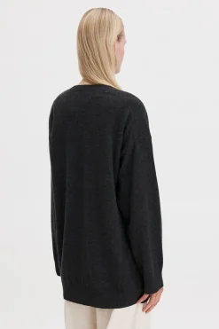 Long V-Neck Cashmere Sweater