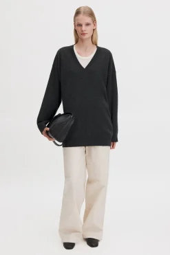 Long V-Neck Cashmere Sweater