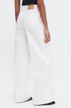 Wide Leg Jean